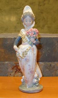 Valencian Lady Lladro