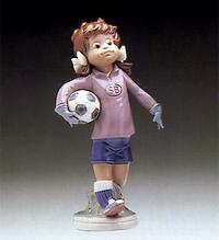 Item #01005134 - Sports Lilly Football Lladro