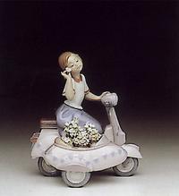 Floral Getaway Lladro