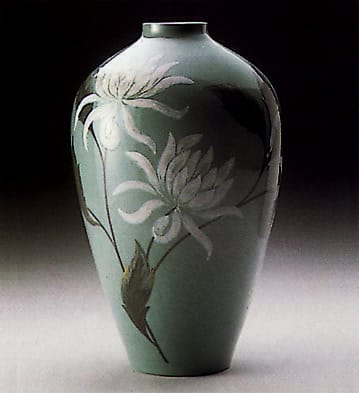 Chrysanthemum Vase Lladró