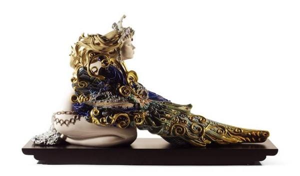 HIGH PORCELAIN COLLECTION