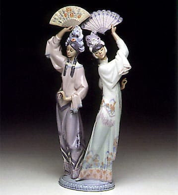 Singapore Dancers