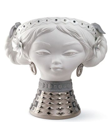 BYZANTINE HEAD (SILVER AND WHITE)
