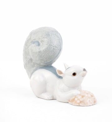 Festive Squirrel III Lladro - 01008165 - Animals Lladro Figurines