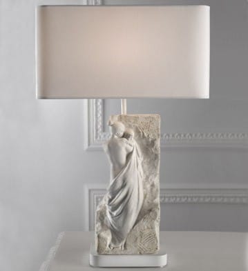 Motherhood Mural - Lamp (US)