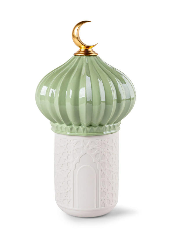 Majestic Nights Candle