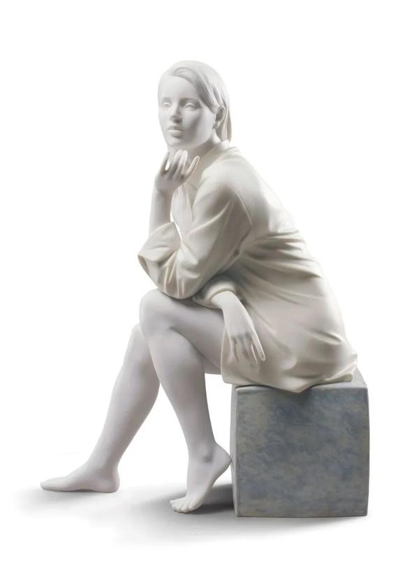 Gardens of Athens Lladro - 01007704 - Women Lladro Figurines