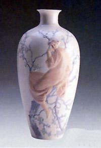 Large Tree of Life Vase (White) Lladró